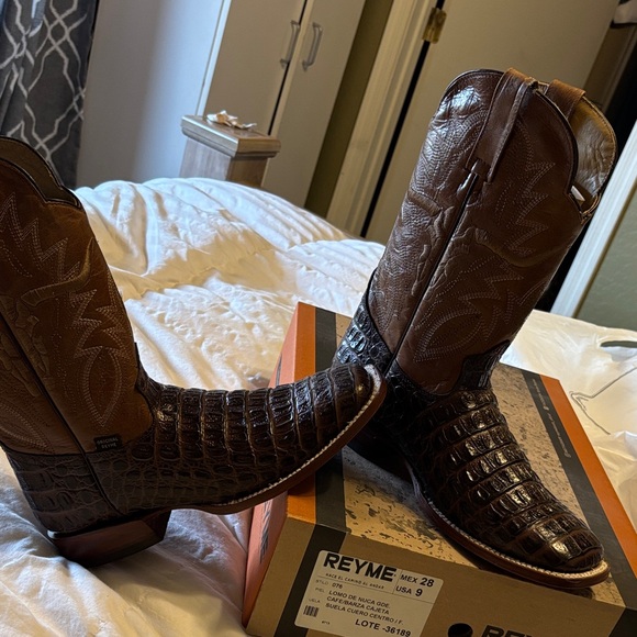 Reyme Dark Brown Crocodile Leather Men's Western Boots, Square Toe. - Picture 2 of 7